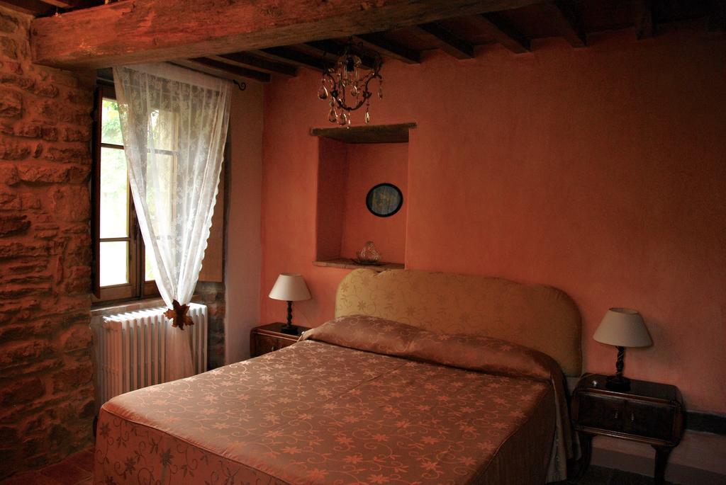 Monte Castello di Vibio Podere Le Coroneヴィラ エクステリア 写真